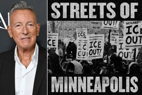 Bruce Springsteen påminner om "Streets of Minneapolis" i sin senaste låt. Bilden visar en protest med skyltar som ropar "ICE OUT!".